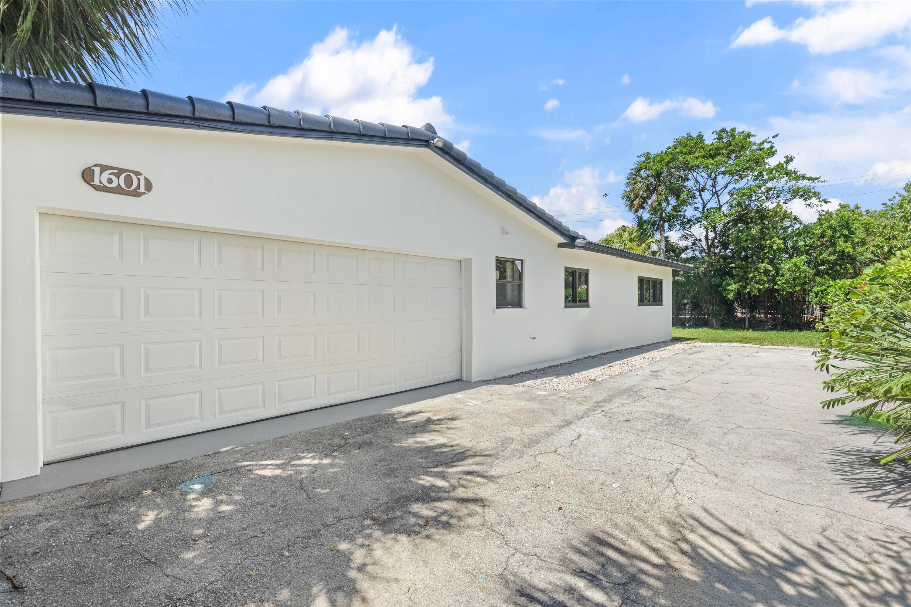 1601 Seabreeze Fort Lauderdale, FL 33316