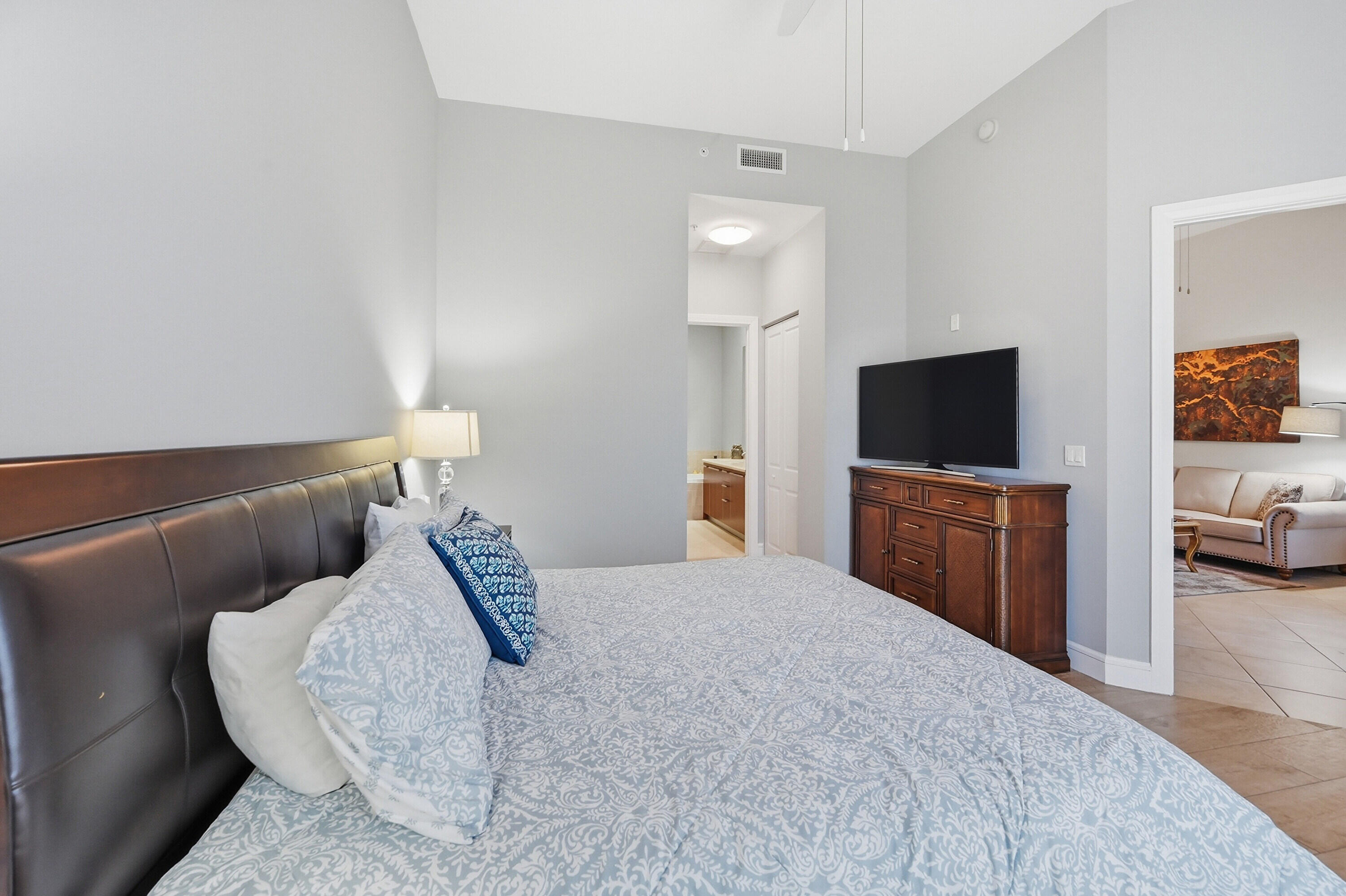 4445 El Mar #2414 Lauderdale By The Sea, FL 33308