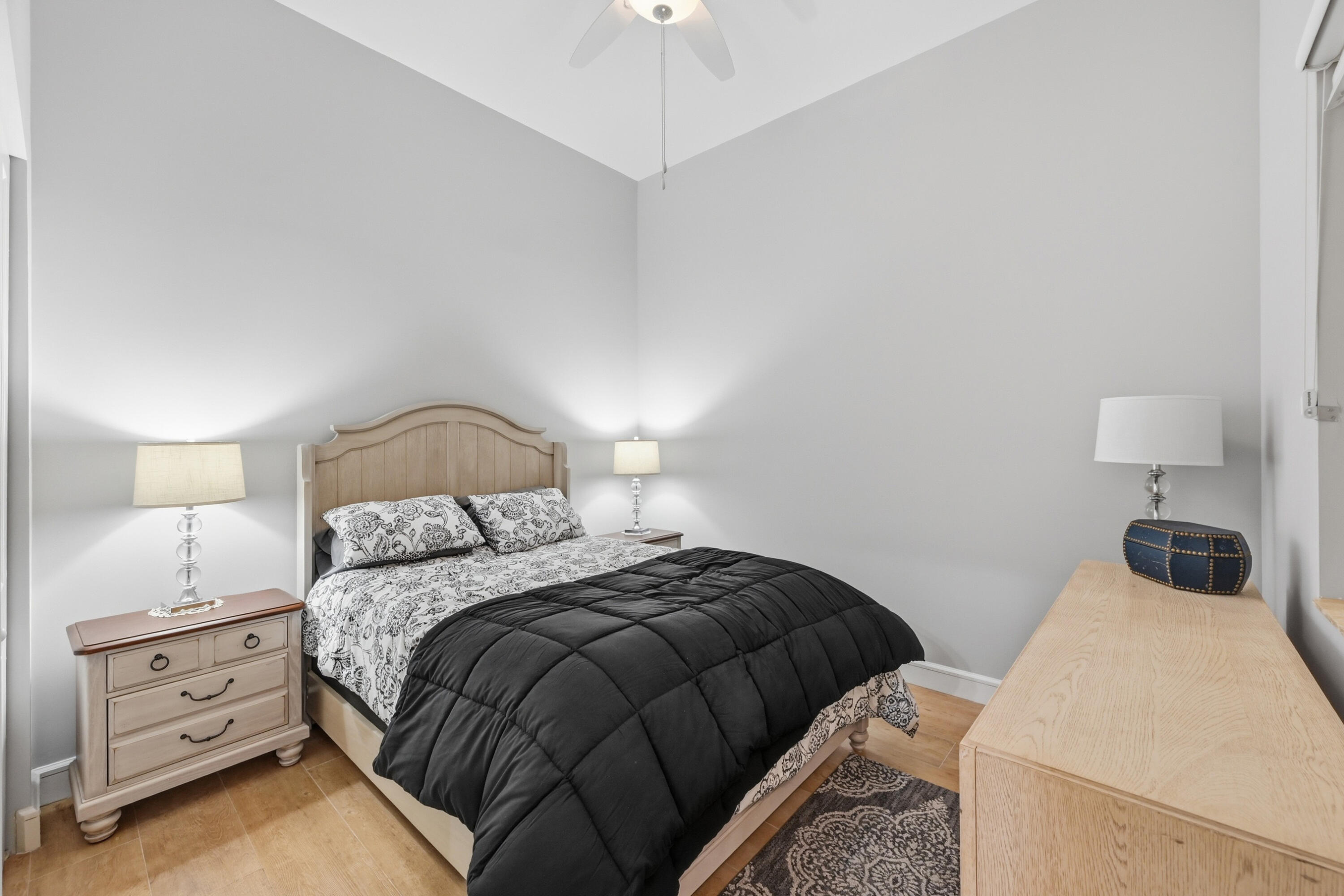 4445 El Mar #2414 Lauderdale By The Sea, FL 33308