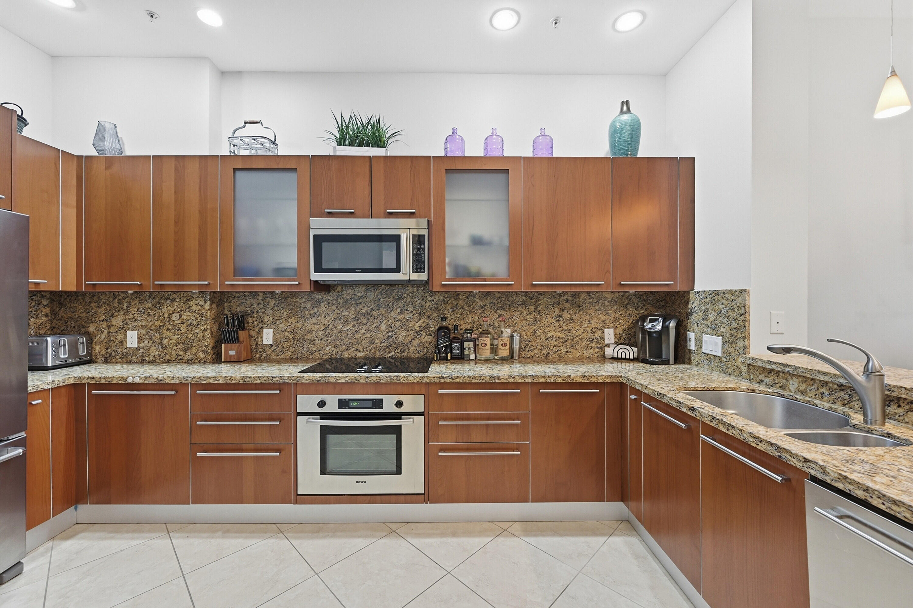 4445 El Mar #2414 Lauderdale By The Sea, FL 33308