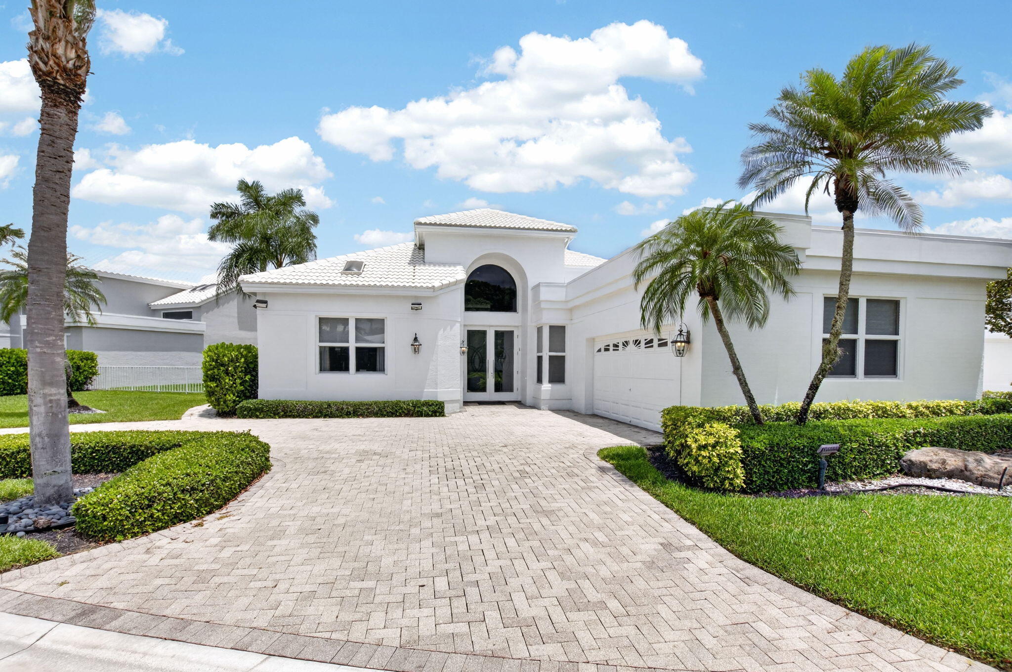 5768 Waterford