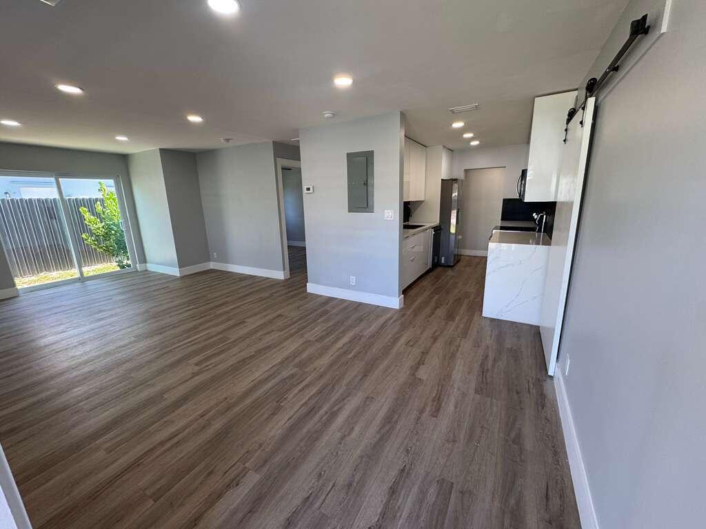 2865 NE 13th Pompano Beach, FL 33064