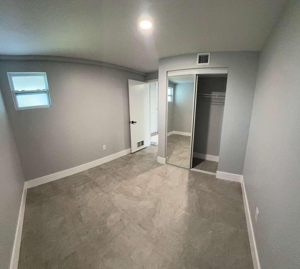 2865 NE 13th Pompano Beach, FL 33064