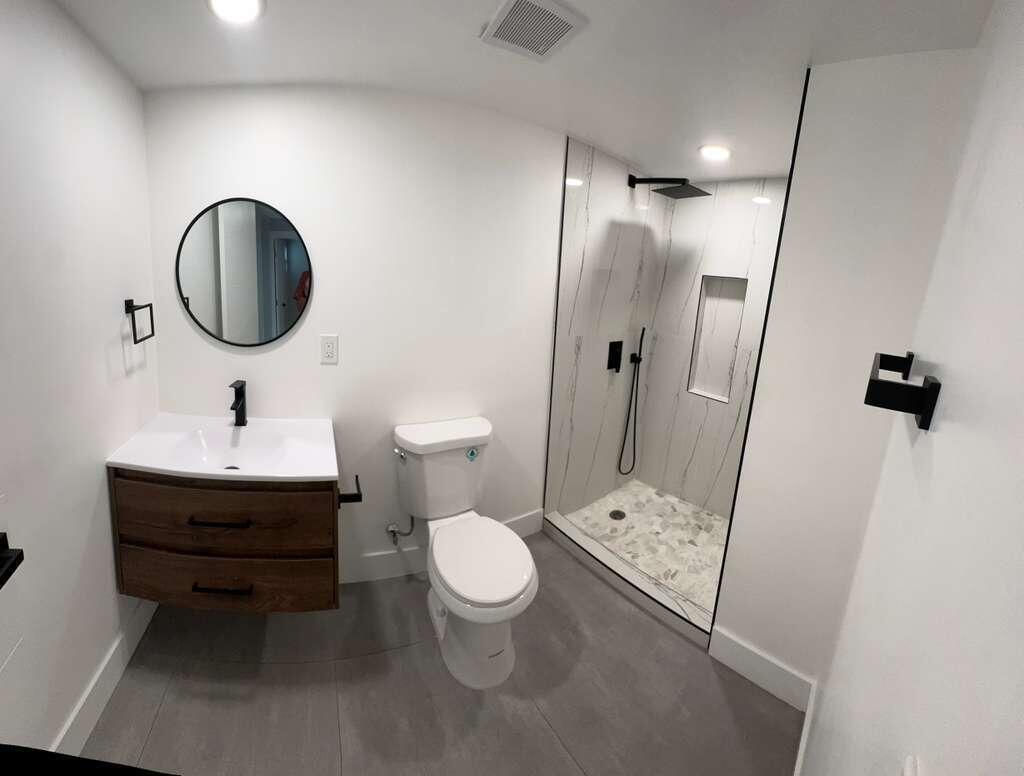 2865 NE 13th Pompano Beach, FL 33064