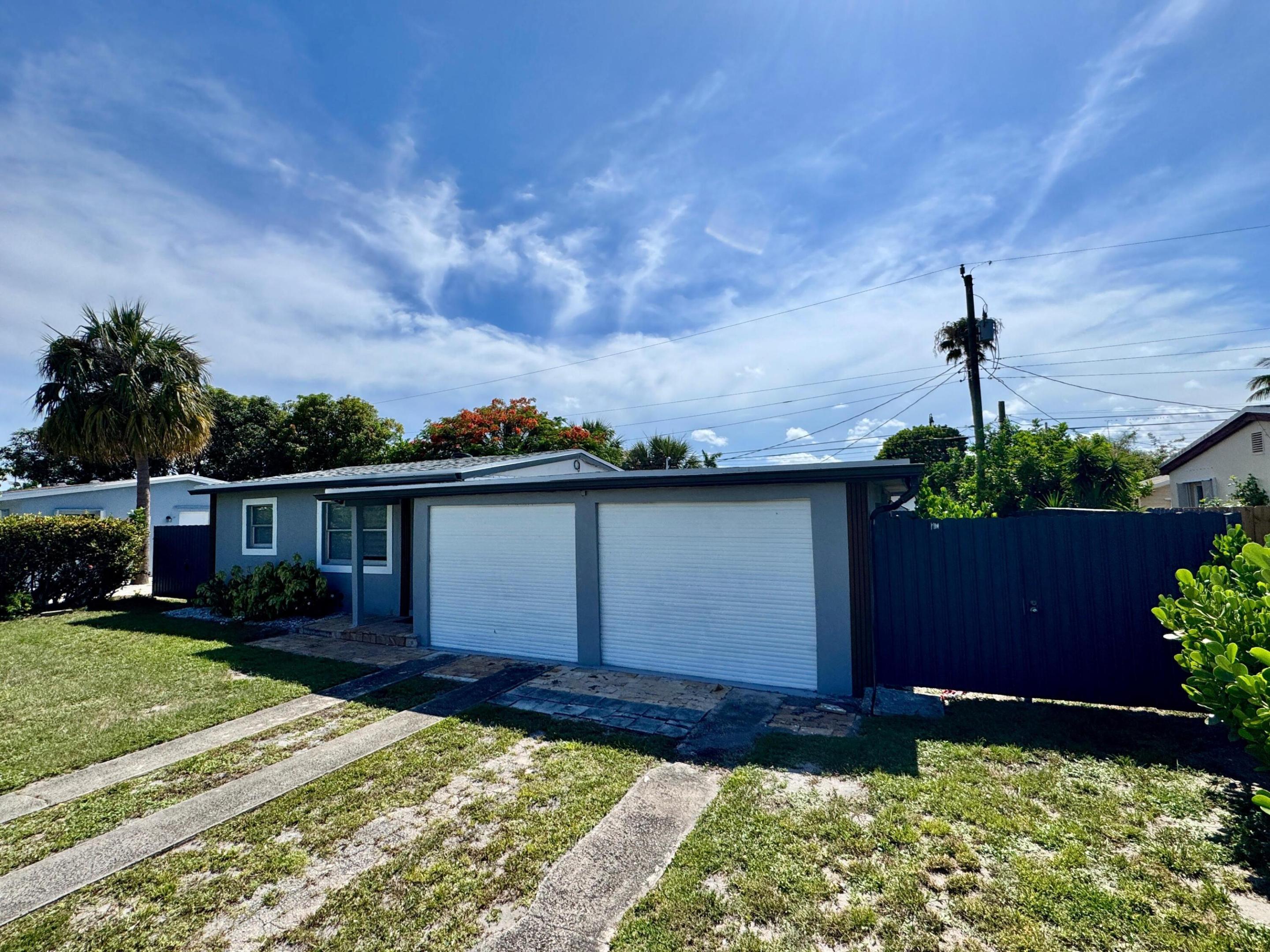 2865 NE 13th Pompano Beach, FL 33064