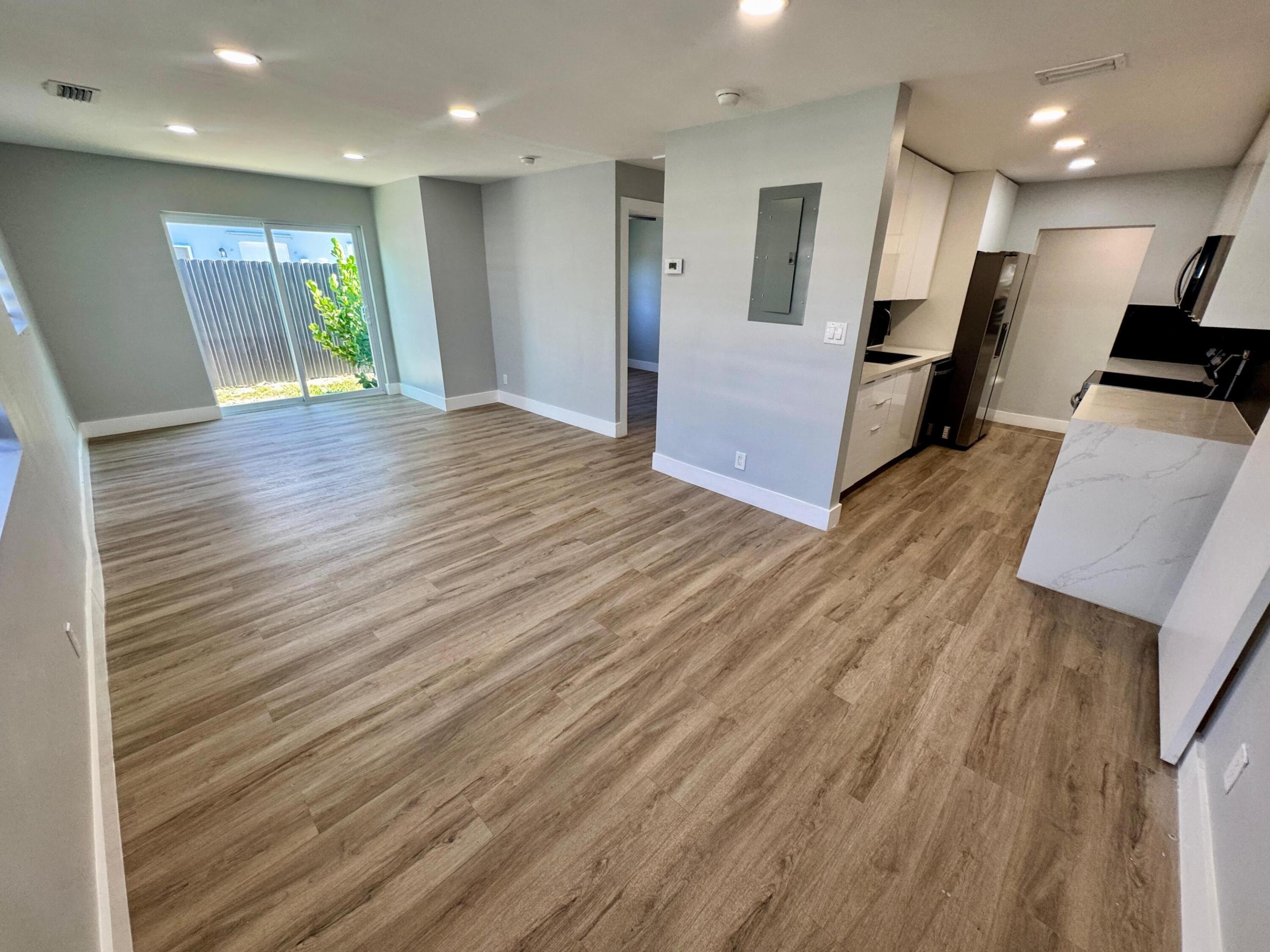 2865 NE 13th Pompano Beach, FL 33064