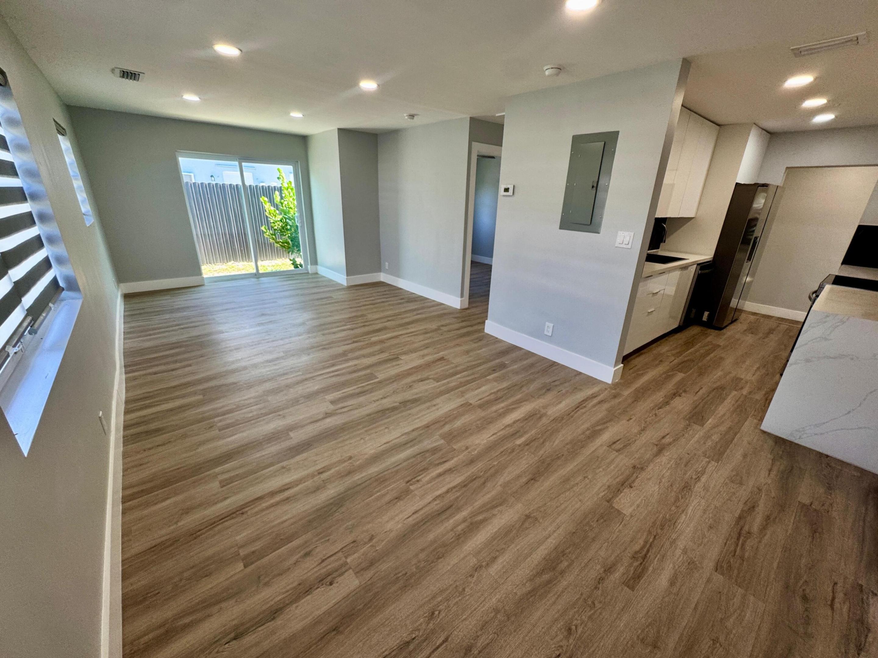 2865 NE 13th Pompano Beach, FL 33064