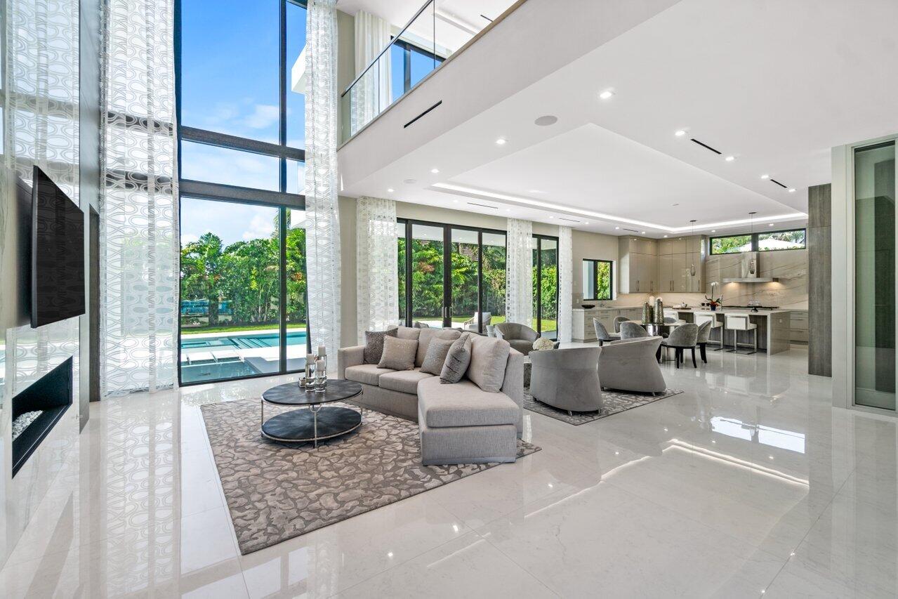 2391 Areca Palm Boca Raton, FL 33432