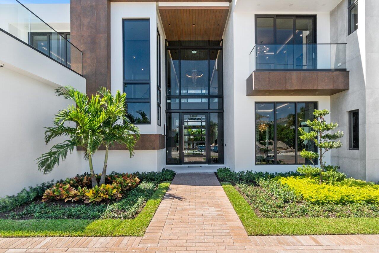 2391 Areca Palm Boca Raton, FL 33432