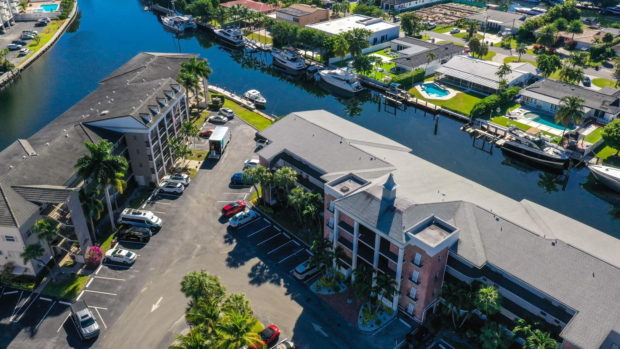 450 Paradise Isle Hallandale Beach, FL 33009