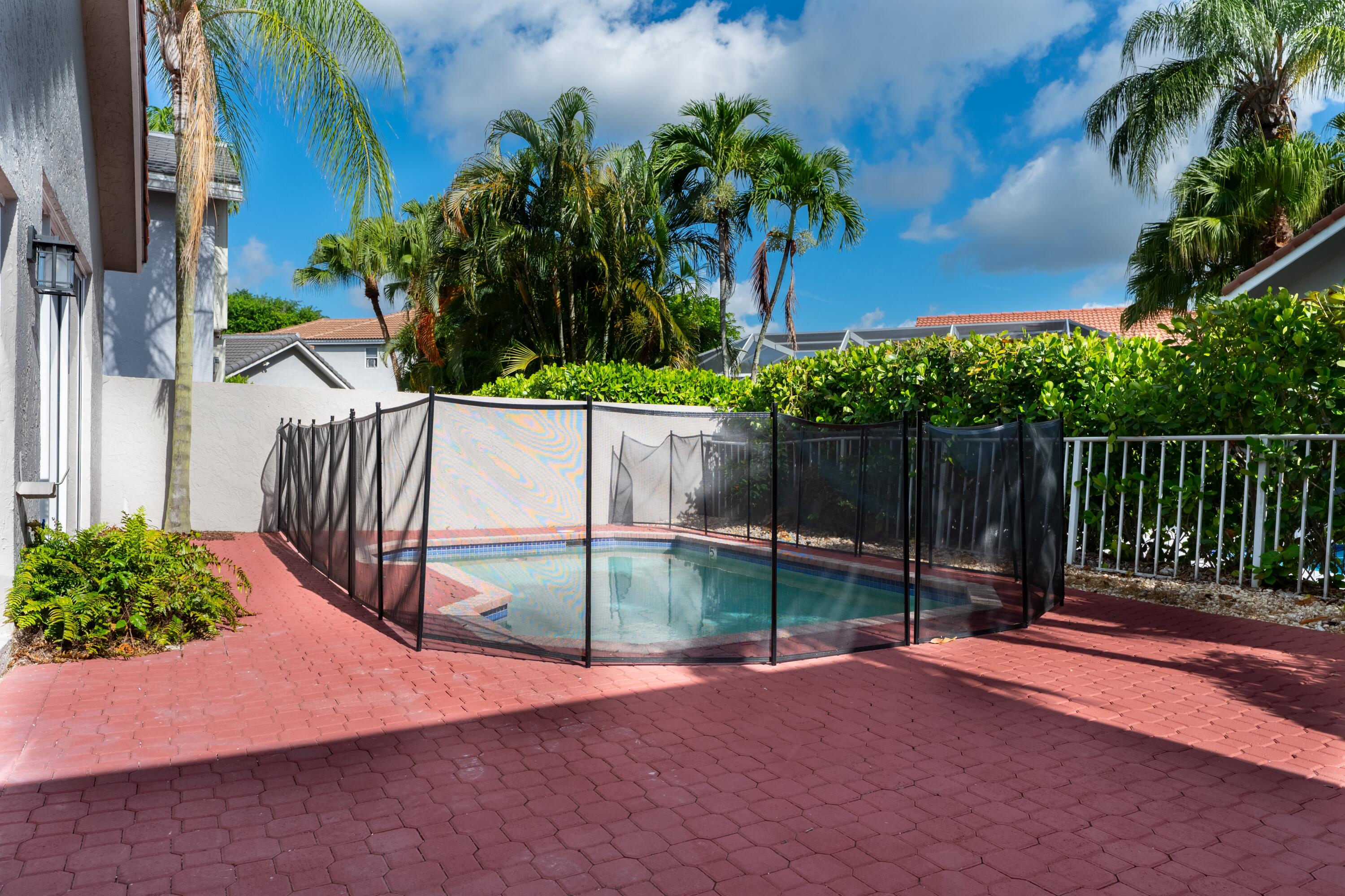 17277 Hampton Boca Raton, FL 33496