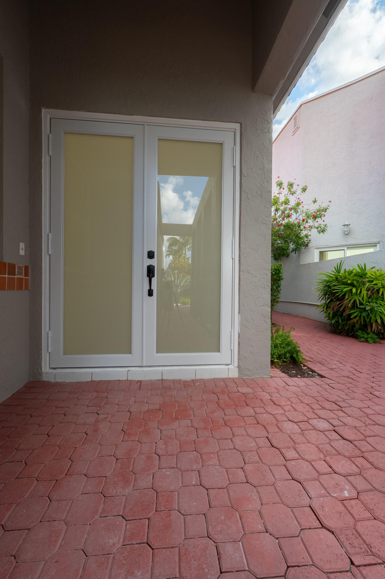 17277 Hampton Boca Raton, FL 33496