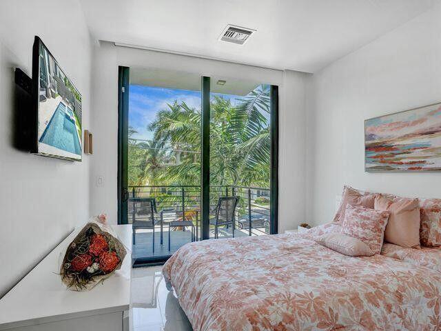 2514 NE 21st #A Fort Lauderdale, FL 33305