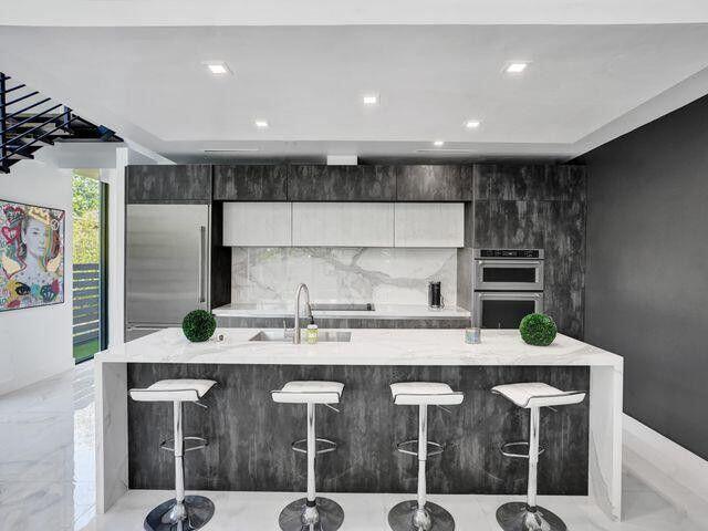 2514 NE 21st #A Fort Lauderdale, FL 33305