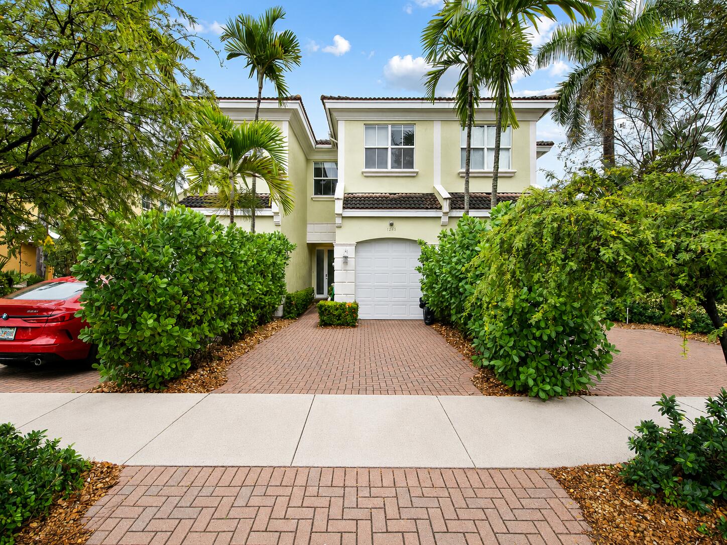1226 NE 14th Ave Fort Lauderdale, FL 33304