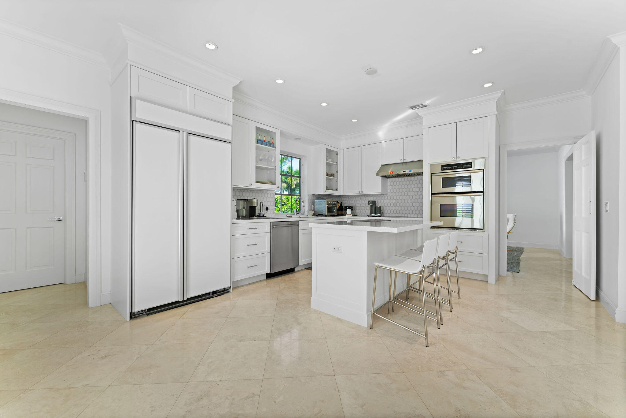 971 Lake House Dr North Palm Beach, FL 33408
