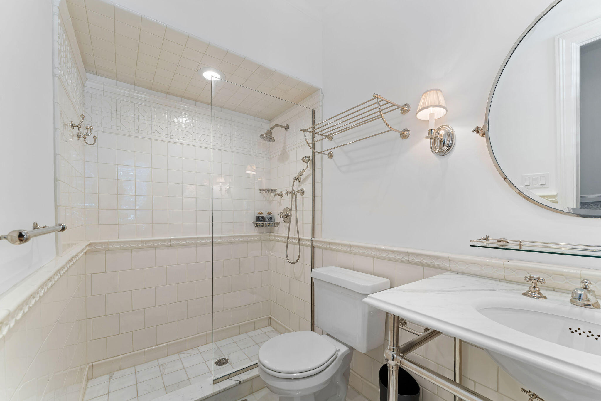 971 Lake House Dr North Palm Beach, FL 33408