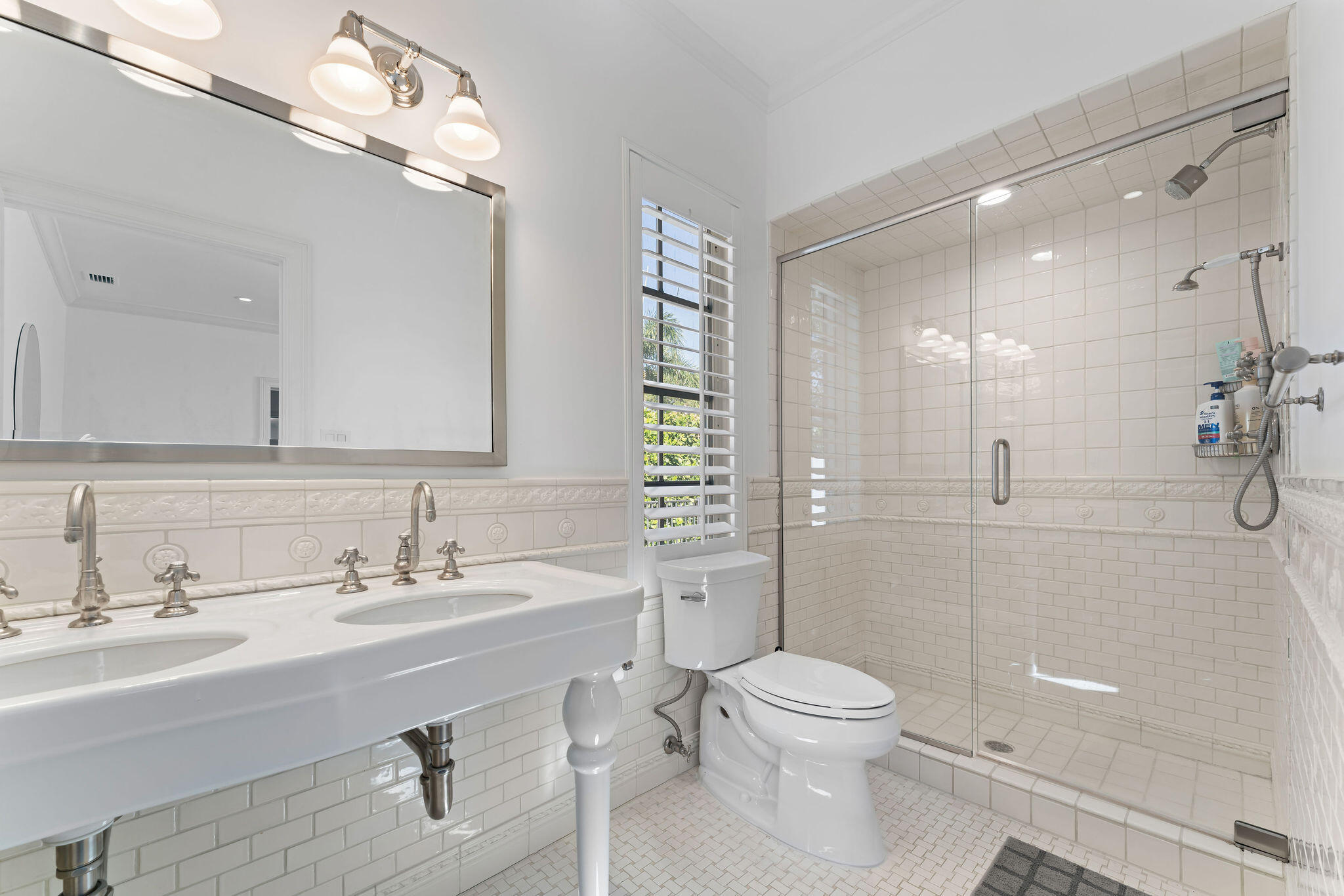 971 Lake House Dr North Palm Beach, FL 33408