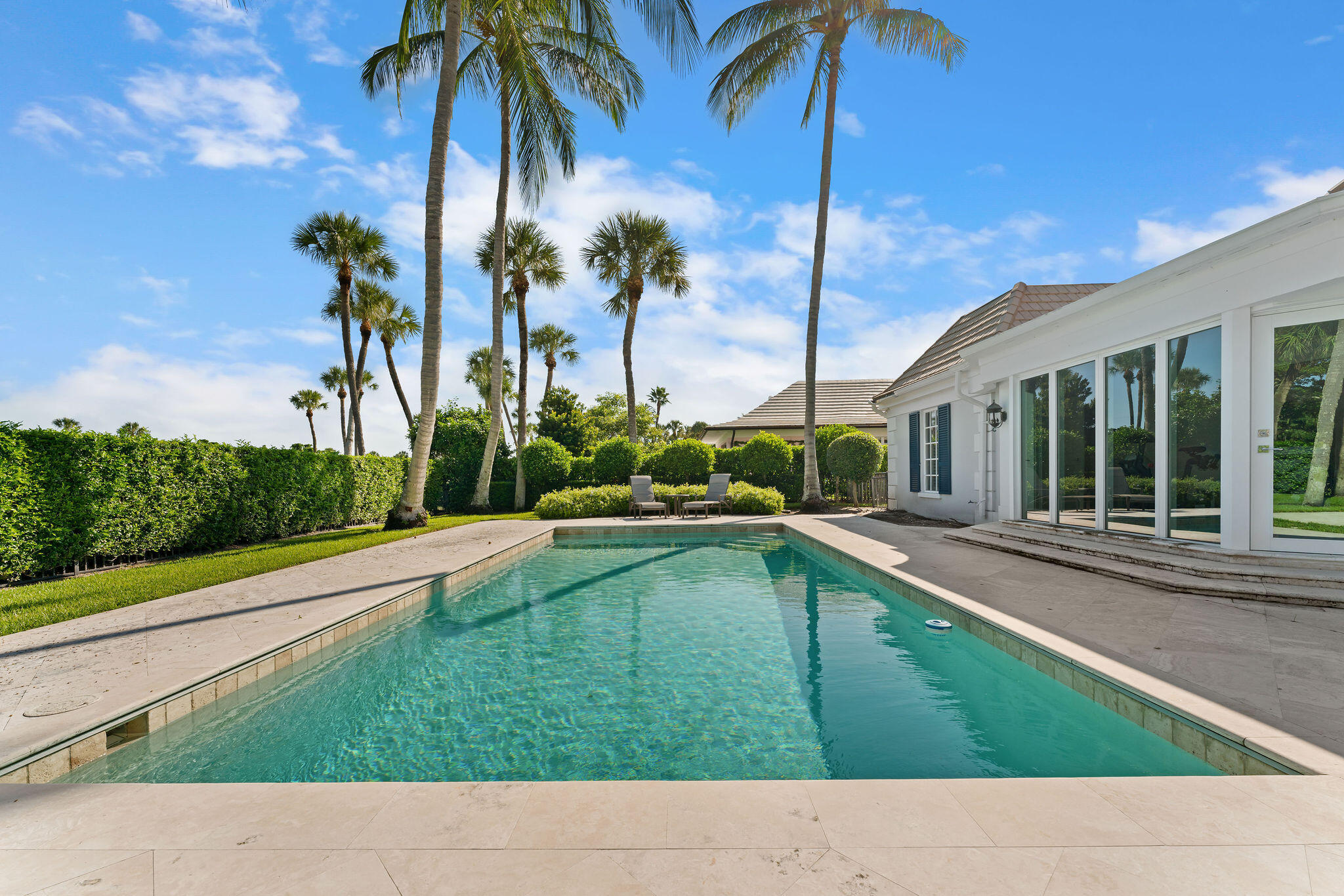 971 Lake House Dr North Palm Beach, FL 33408