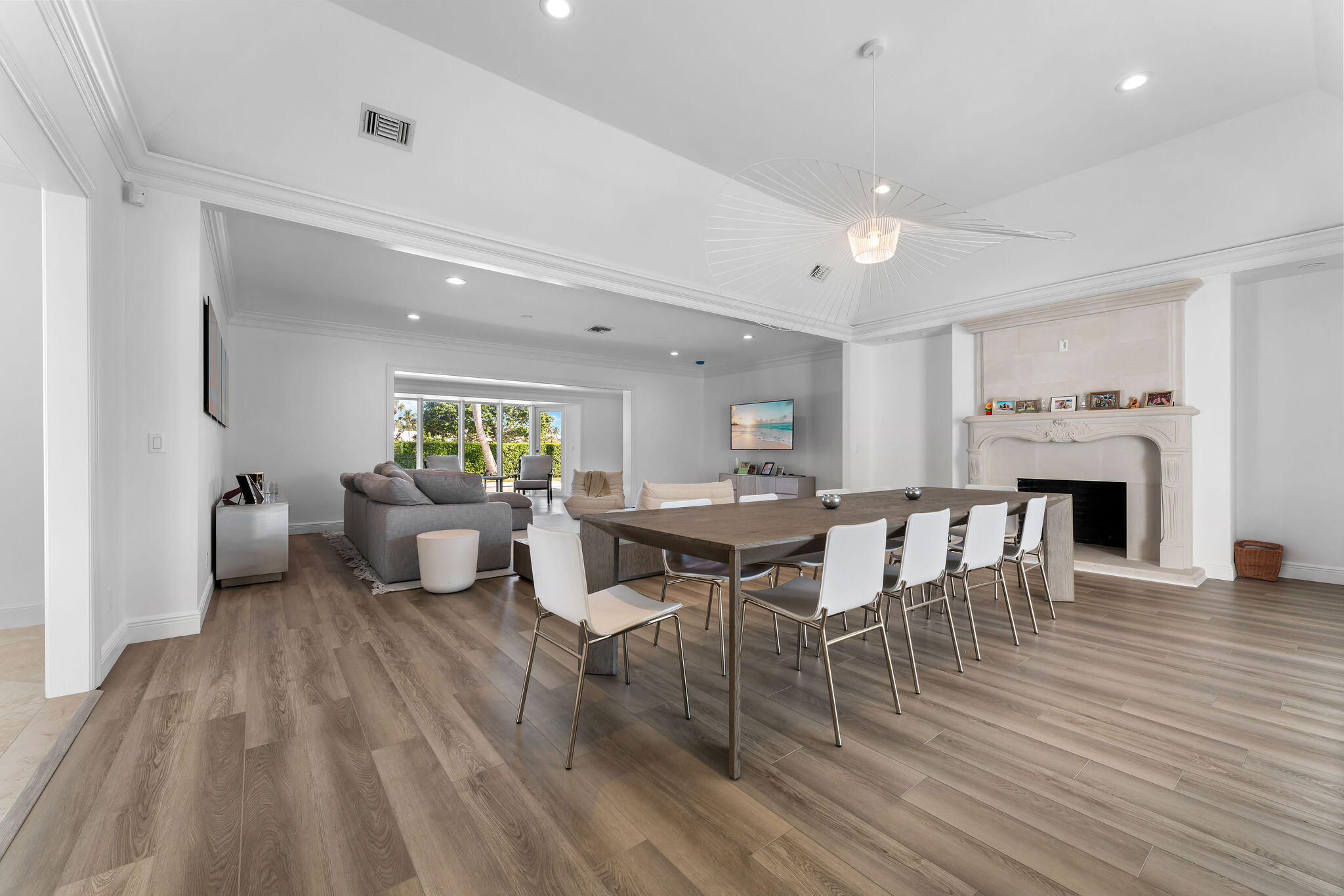 971 Lake House Dr North Palm Beach, FL 33408