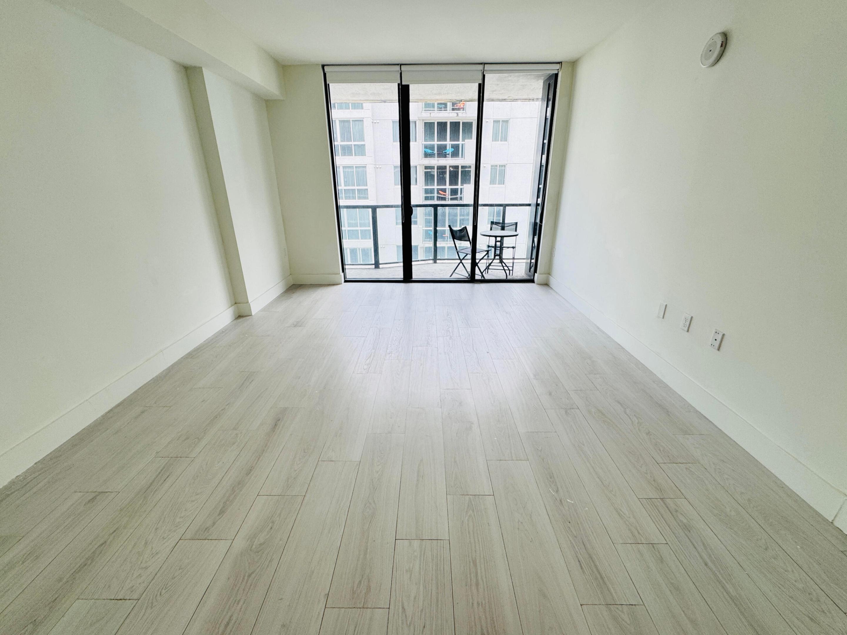 image Cassa Brickell11