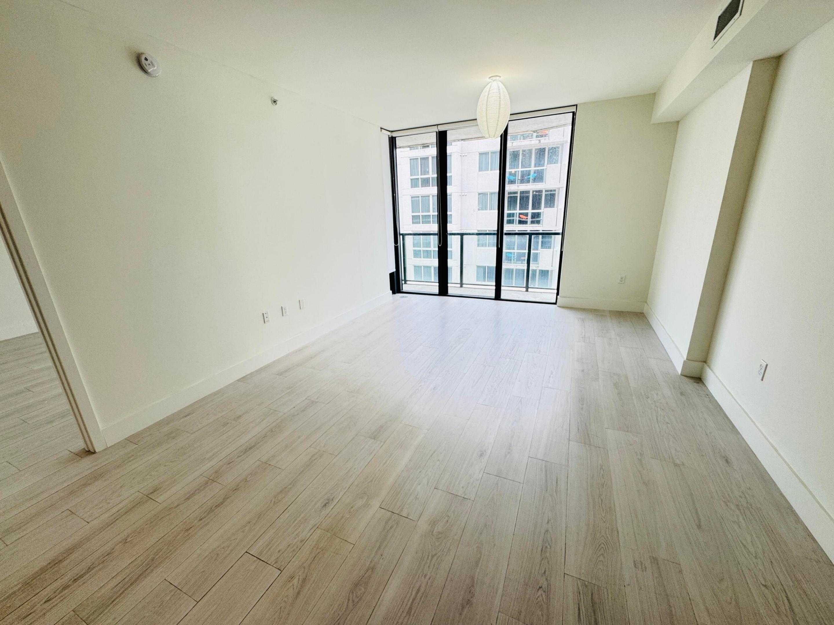 image Cassa Brickell3