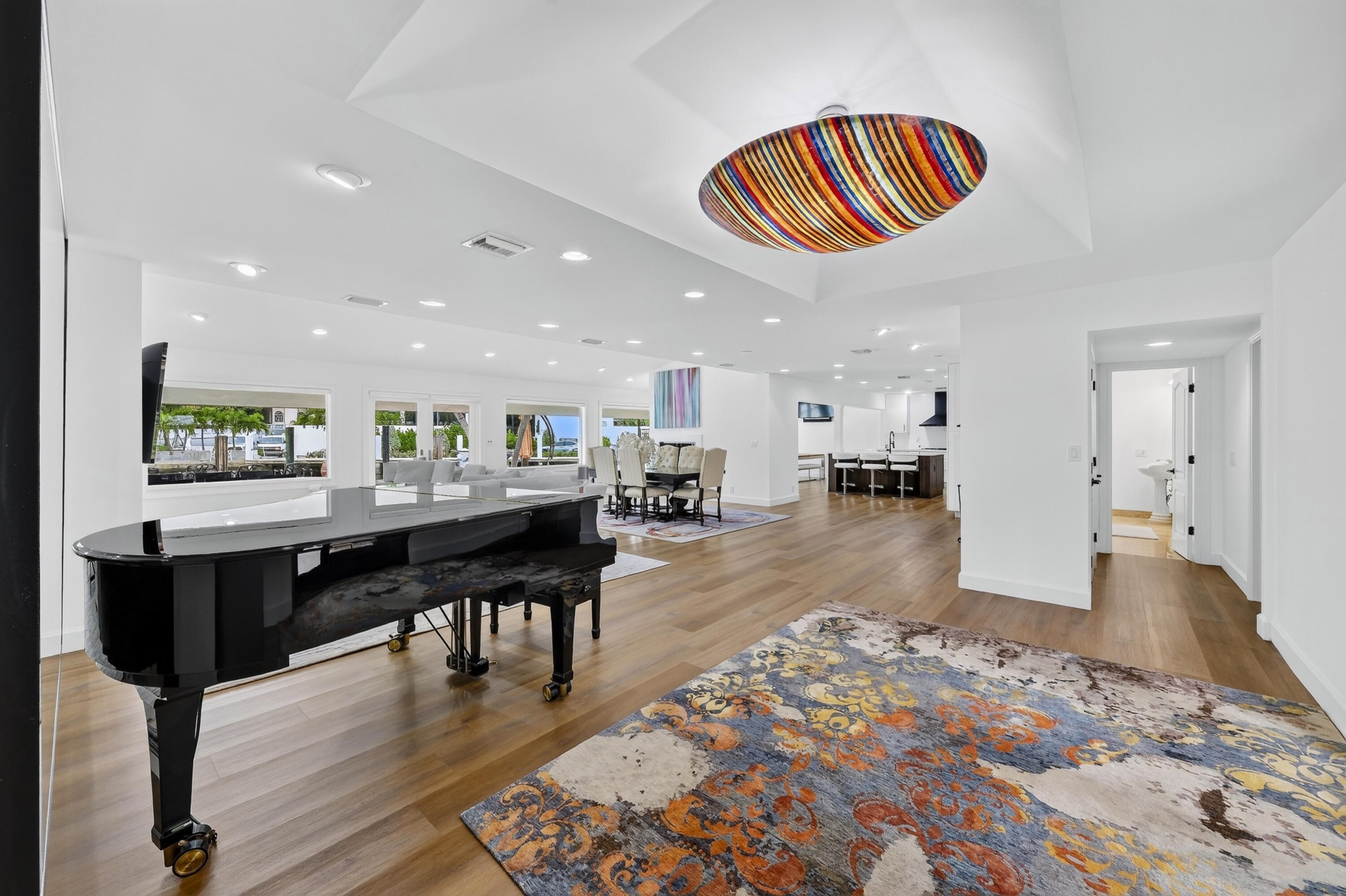 329 Isle Of Capri Dr Fort Lauderdale, FL 33301