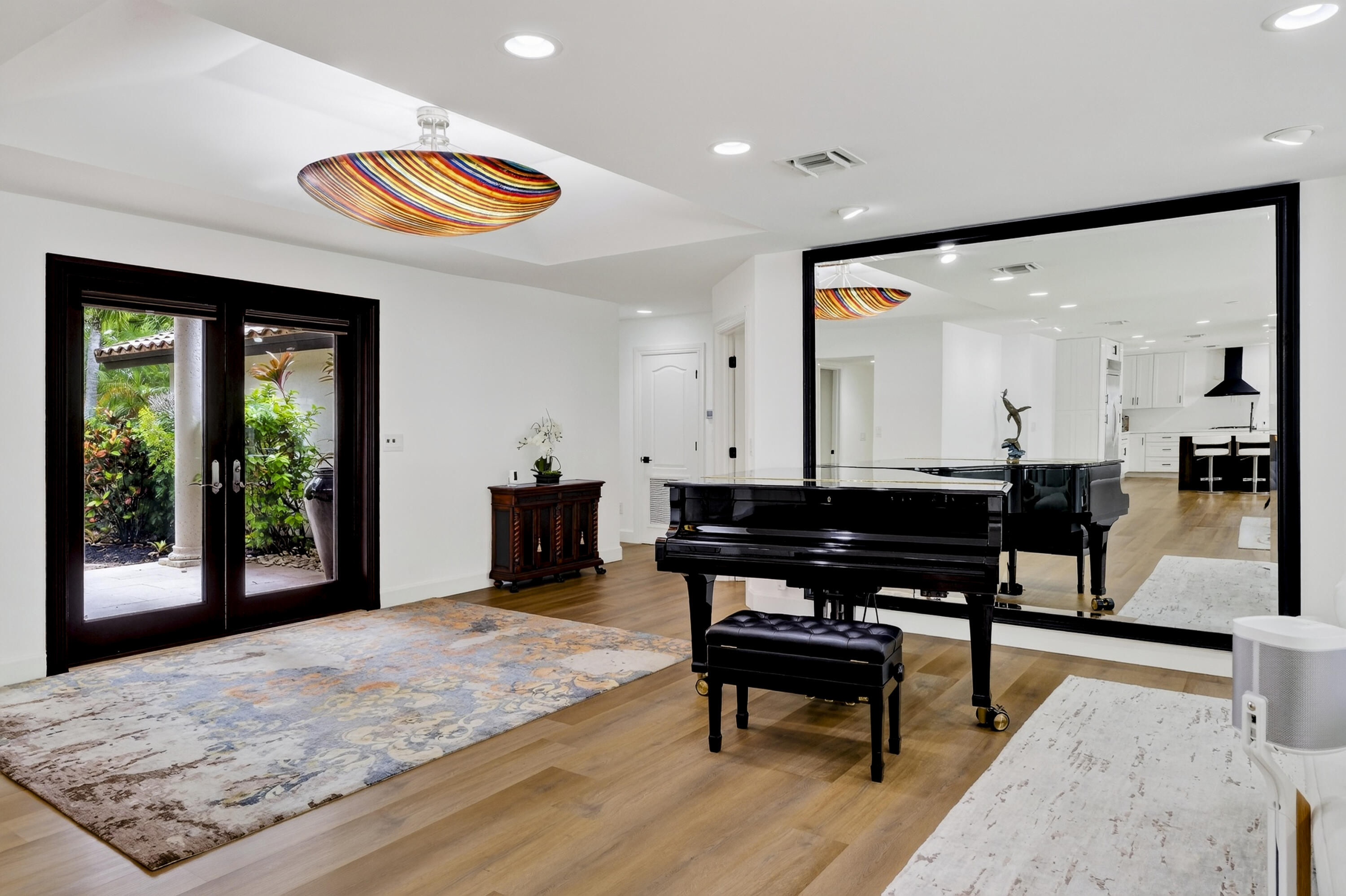 329 Isle Of Capri Dr Fort Lauderdale, FL 33301