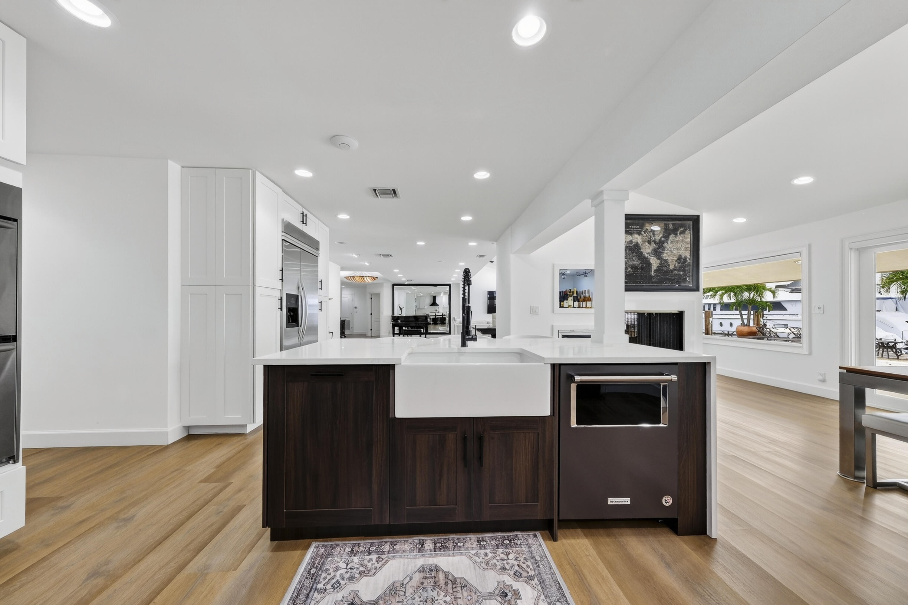 329 Isle Of Capri Dr Fort Lauderdale, FL 33301