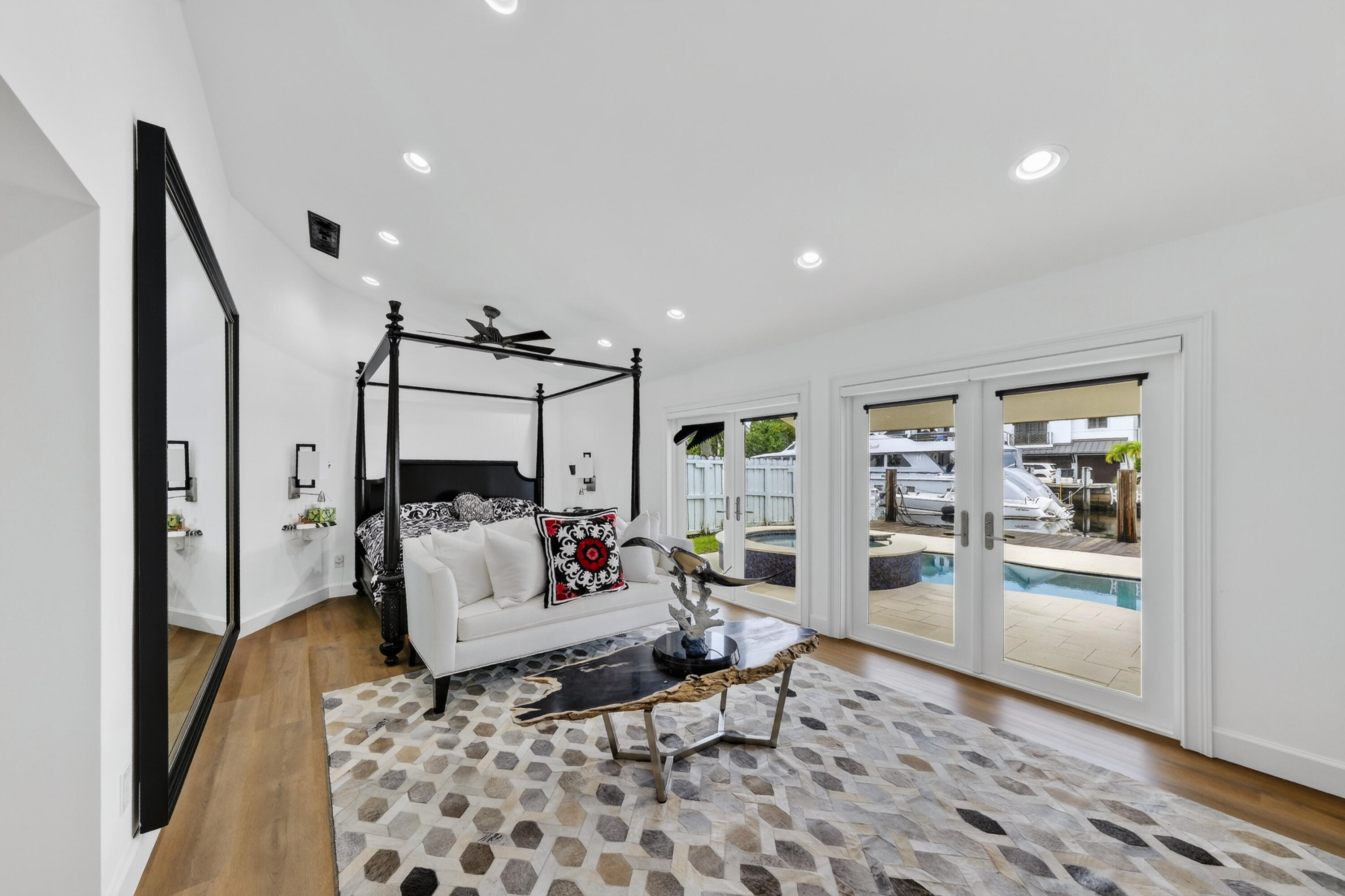 329 Isle Of Capri Dr Fort Lauderdale, FL 33301
