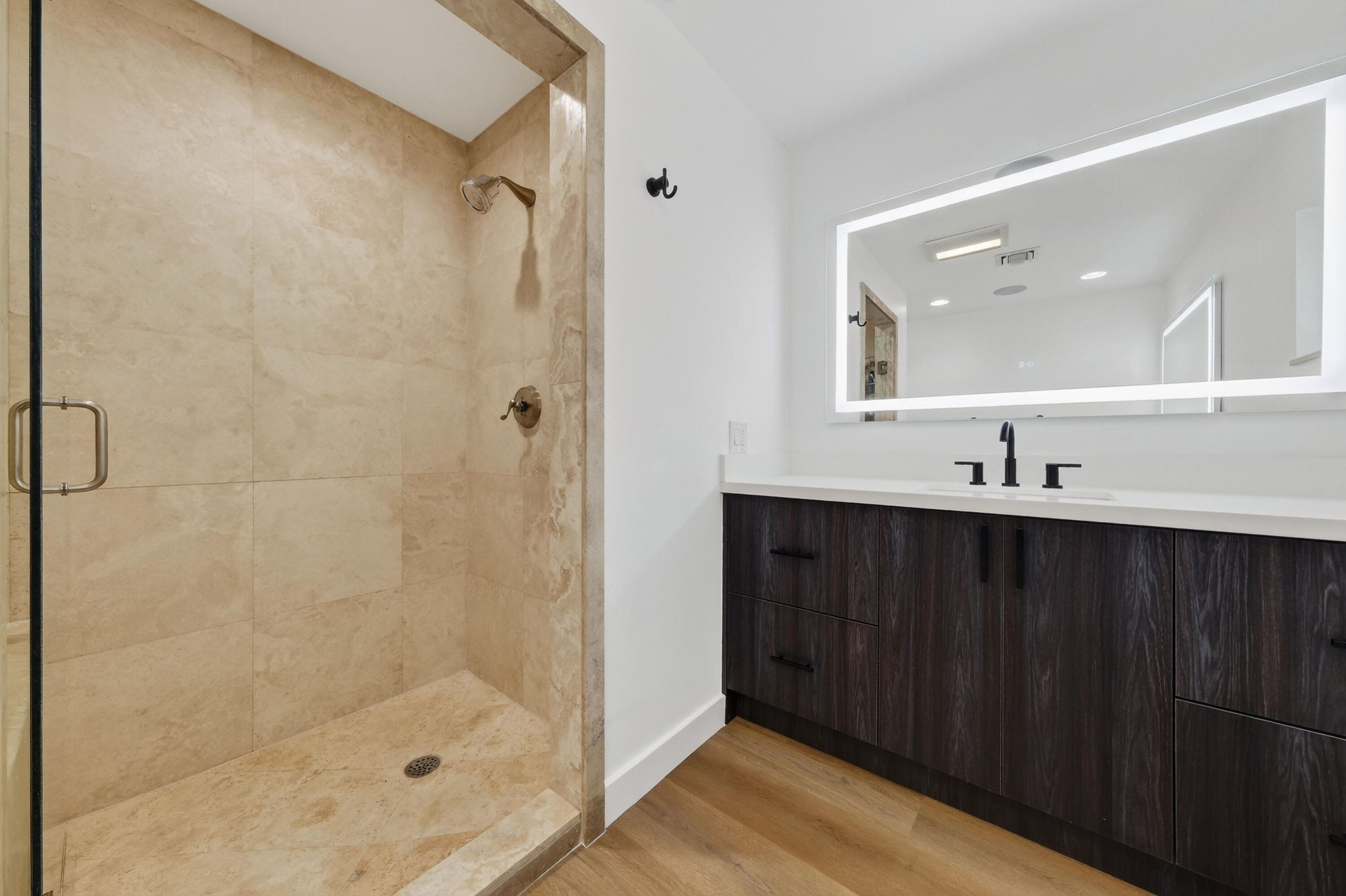 329 Isle Of Capri Dr Fort Lauderdale, FL 33301
