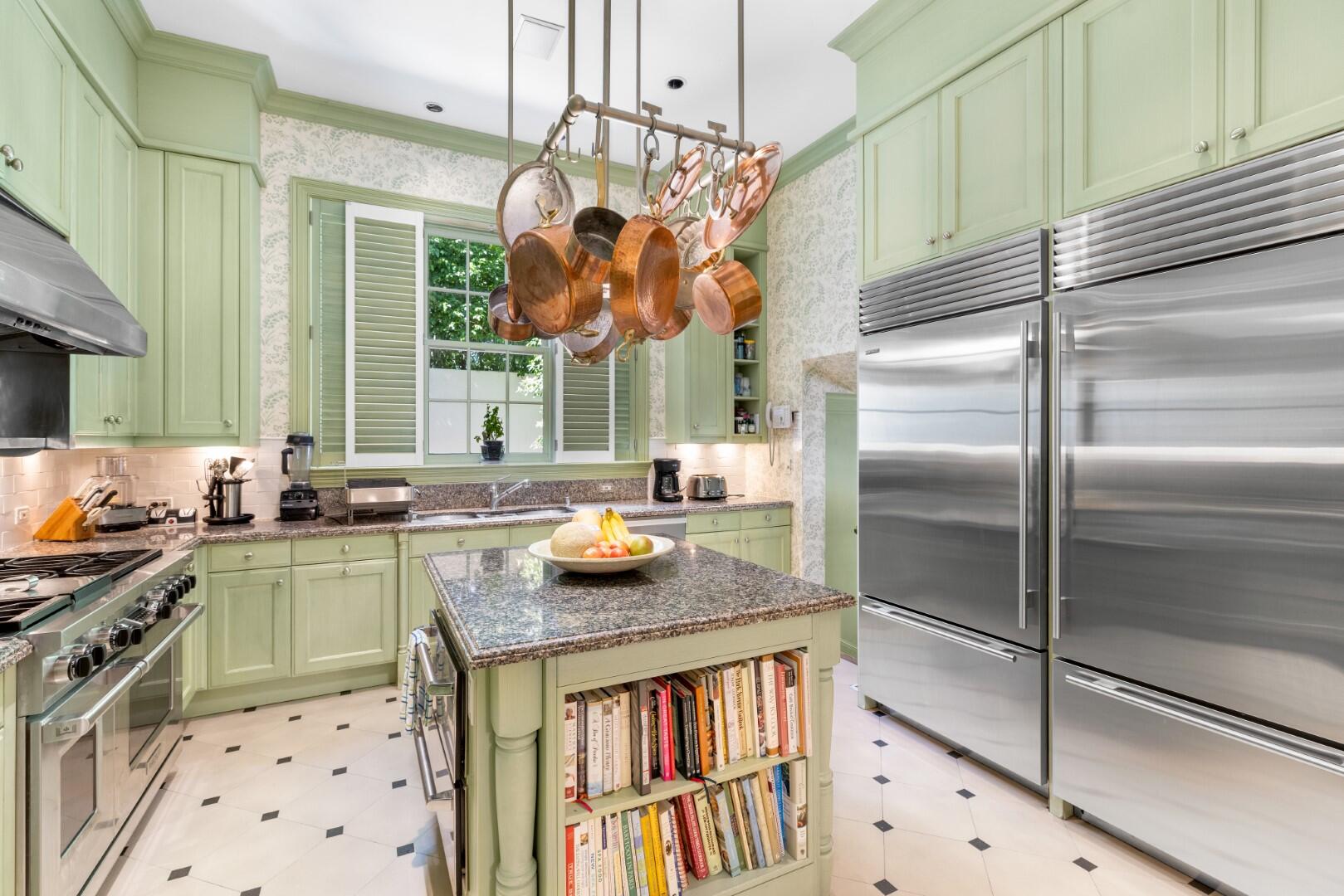 320 El Vedado Rd Palm Beach, FL 33480