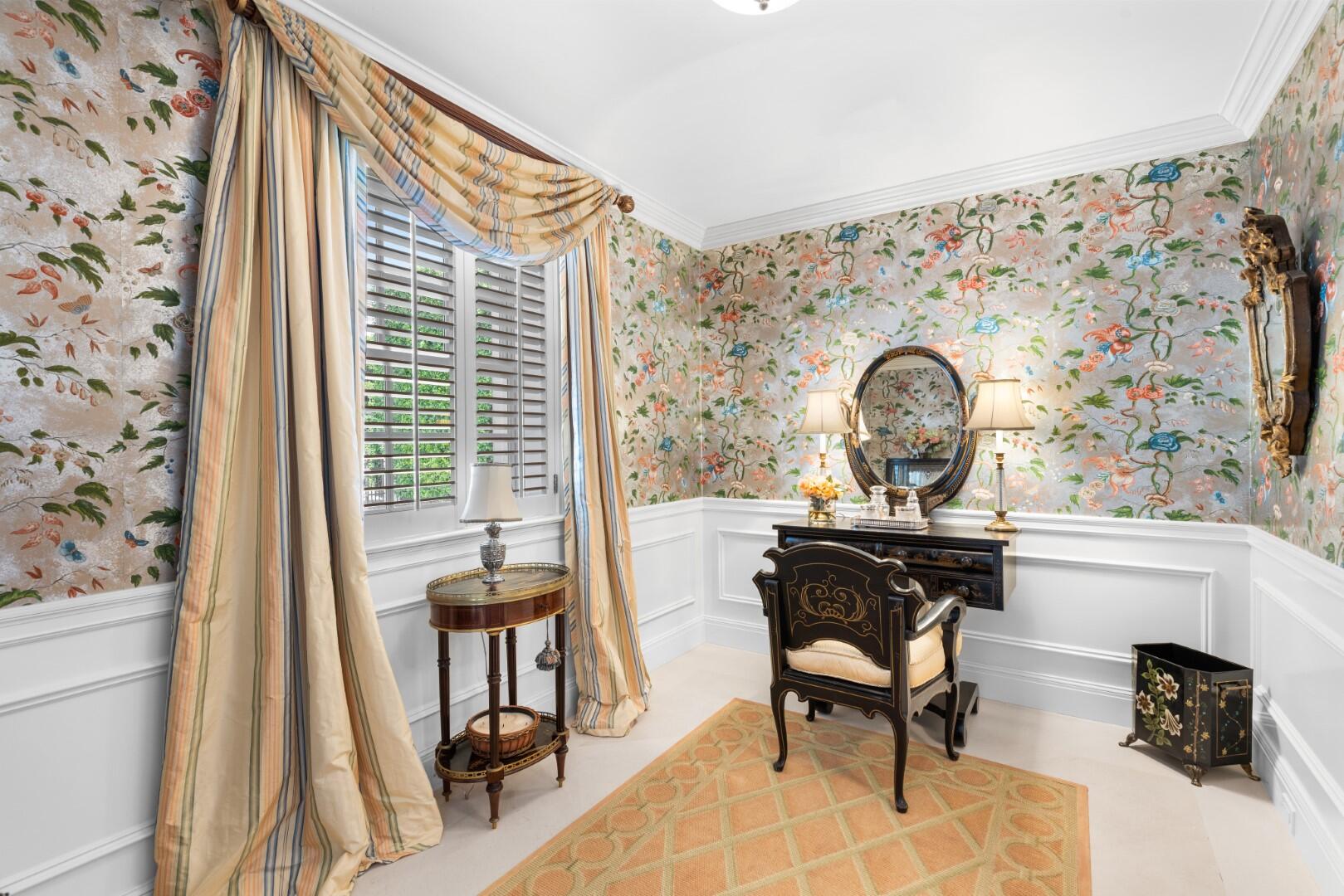 320 El Vedado Rd Palm Beach, FL 33480