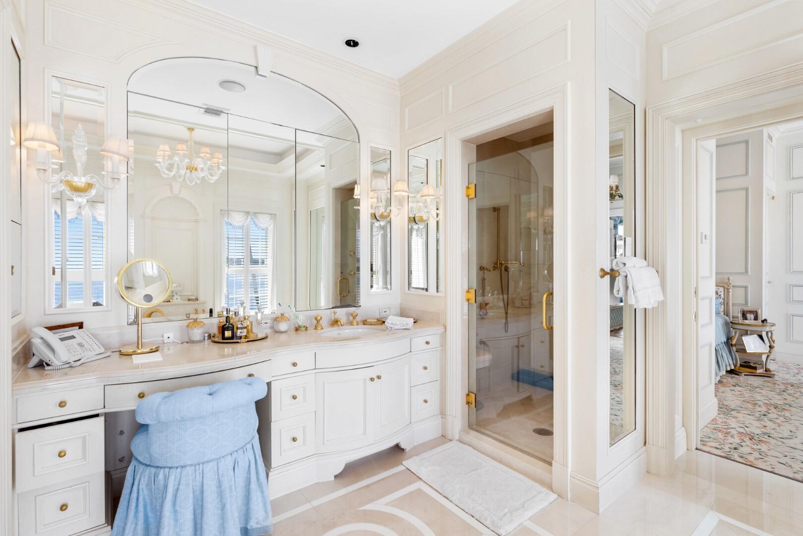 320 El Vedado Rd Palm Beach, FL 33480