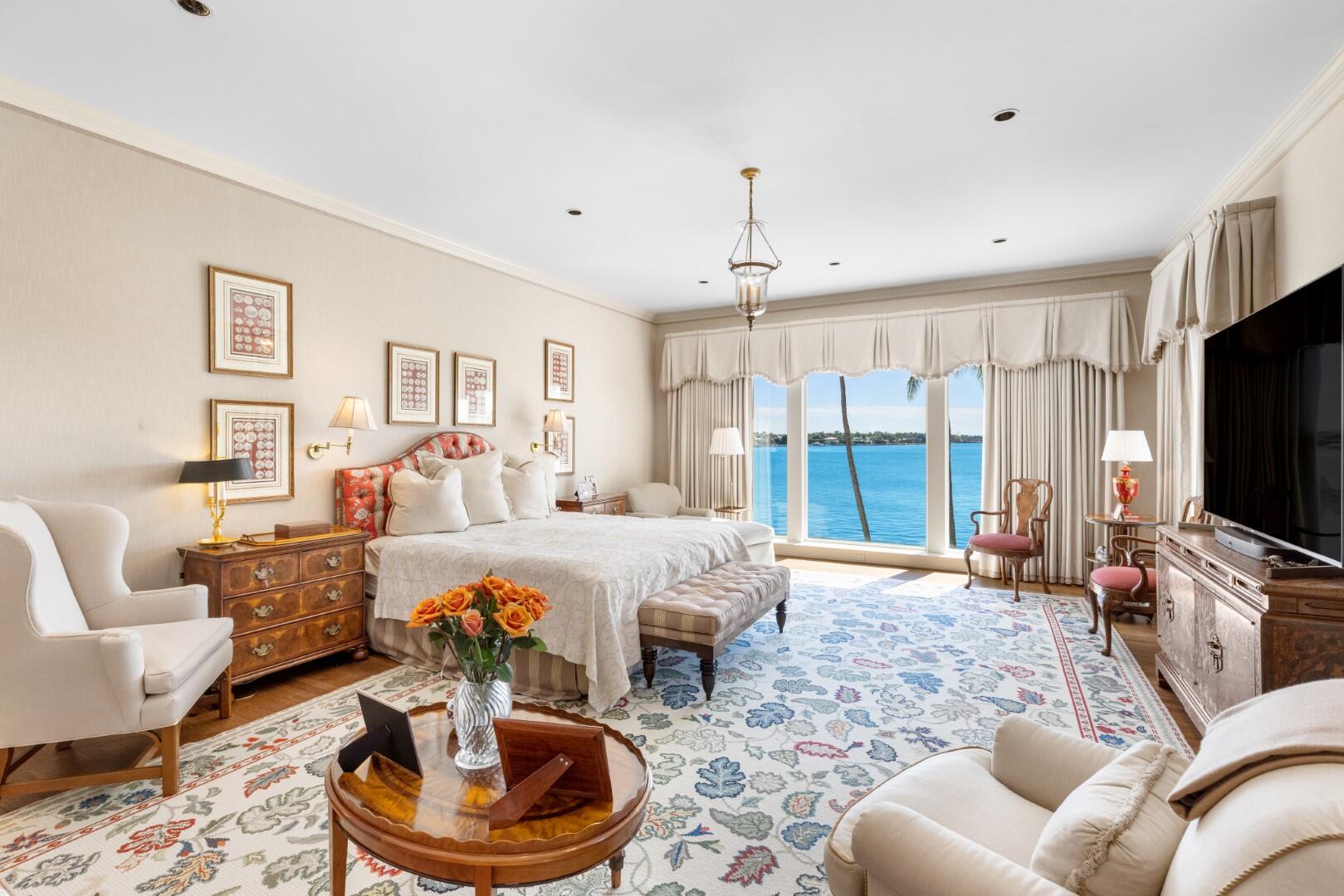 320 El Vedado Rd Palm Beach, FL 33480