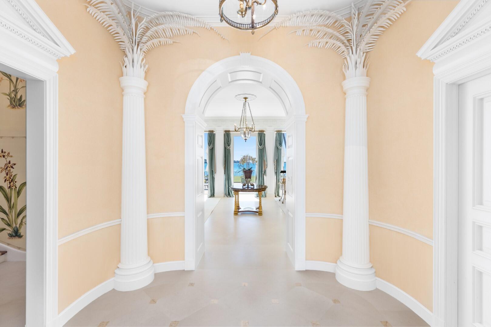 320 El Vedado Rd Palm Beach, FL 33480