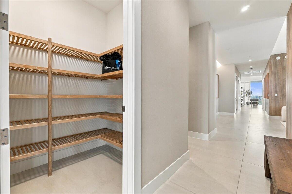 153 N Seabreeze Blvd #2602-S Fort Lauderdale, FL 33304
