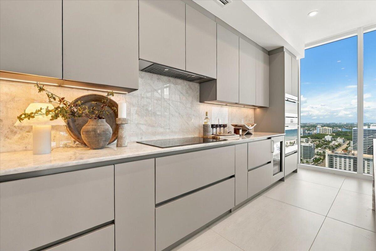 153 N Seabreeze Blvd #2602-S Fort Lauderdale, FL 33304