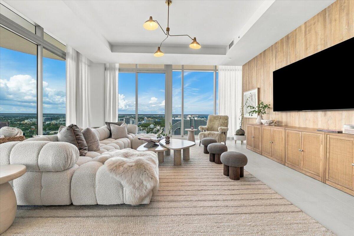 153 N Seabreeze Blvd #2602-S Fort Lauderdale, FL 33304