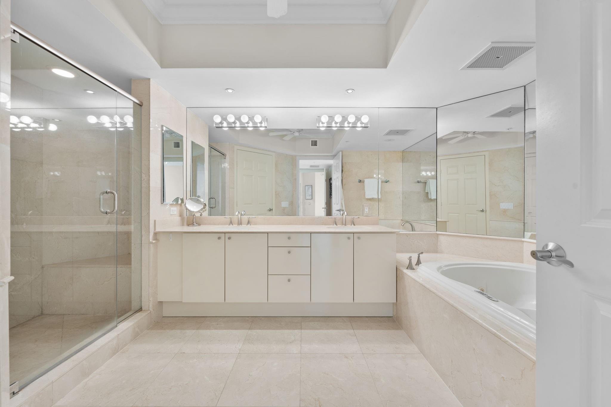 411 N New Riv Dr #902 Fort Lauderdale, FL 33301