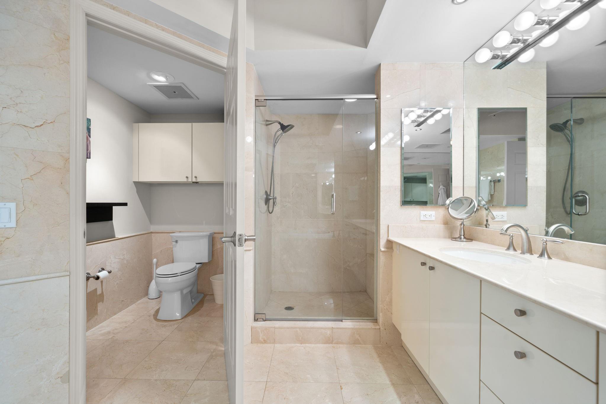 411 N New Riv Dr #902 Fort Lauderdale, FL 33301