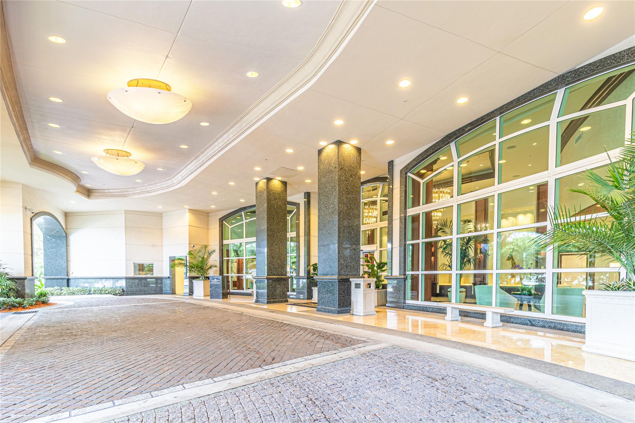 411 N New Riv Dr #902 Fort Lauderdale, FL 33301