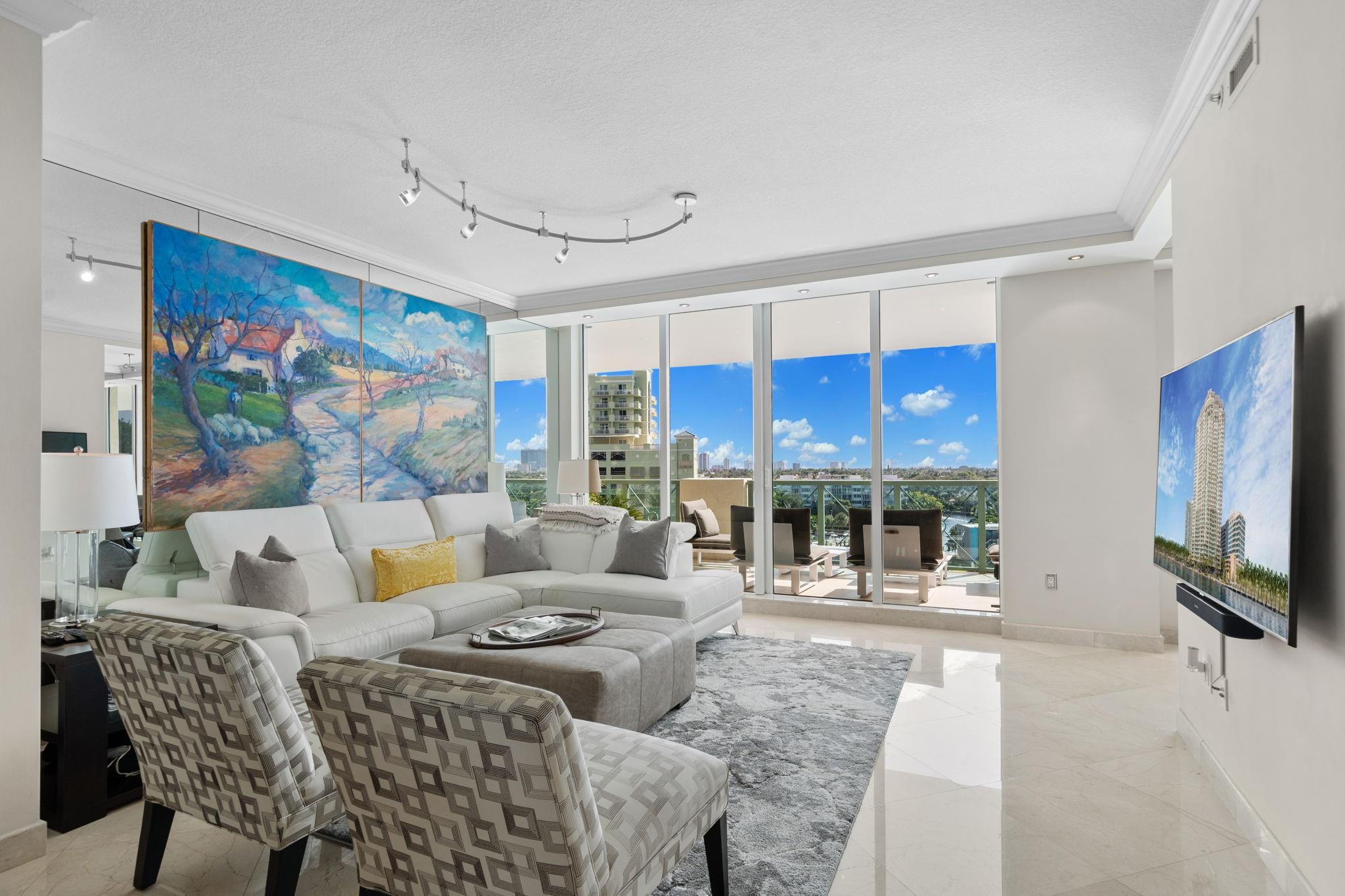 411 N New Riv Dr #902 Fort Lauderdale, FL 33301