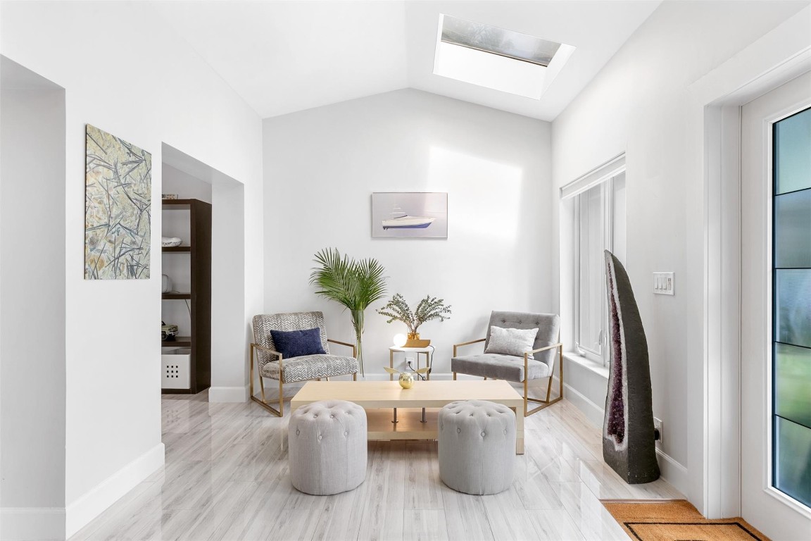 913 Coconut Fort Lauderdale, FL 33315