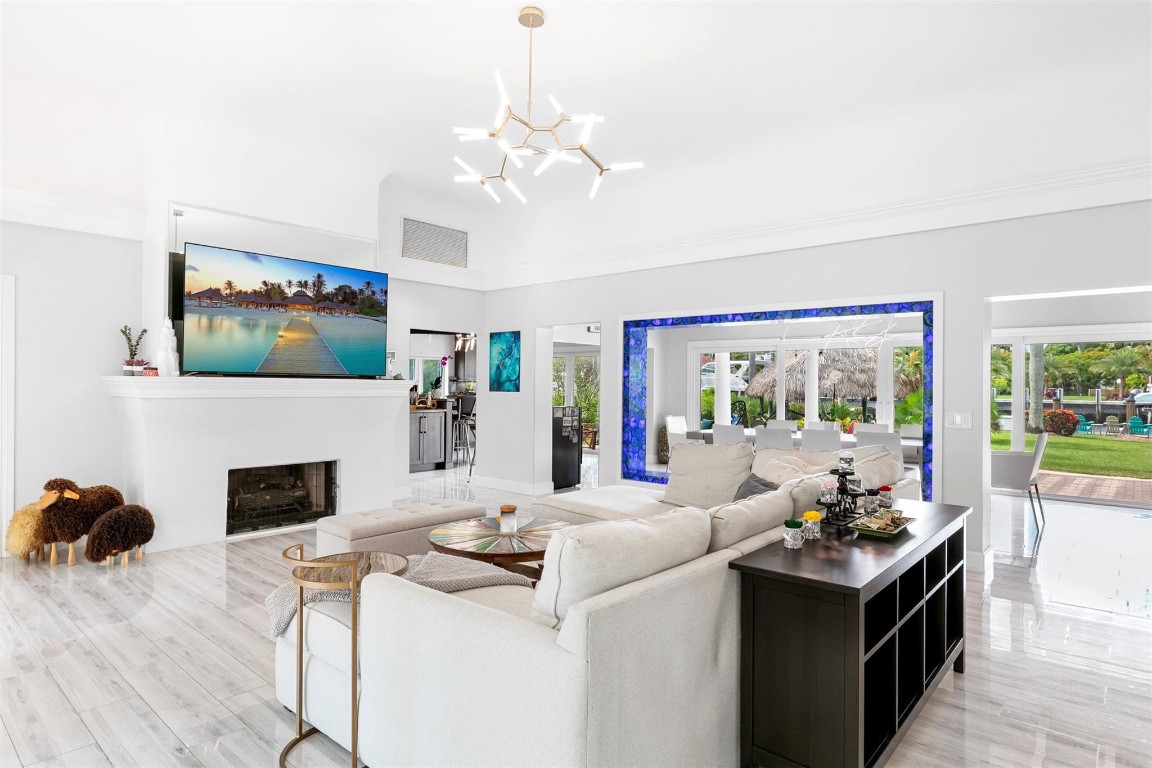 913 Coconut Fort Lauderdale, FL 33315