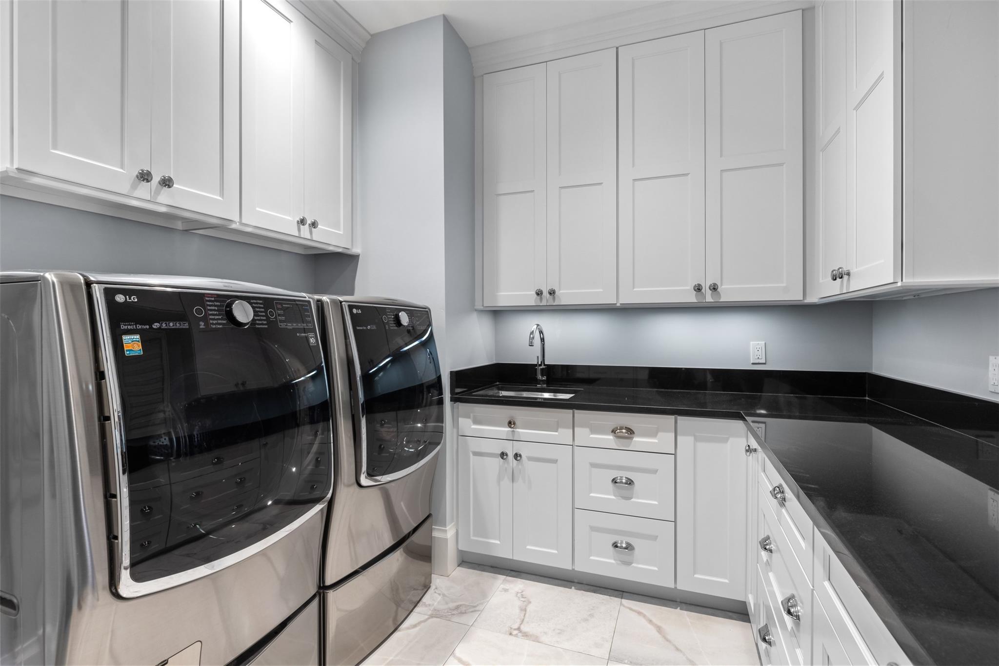 2317 Delmar Pl Fort Lauderdale, FL 33301