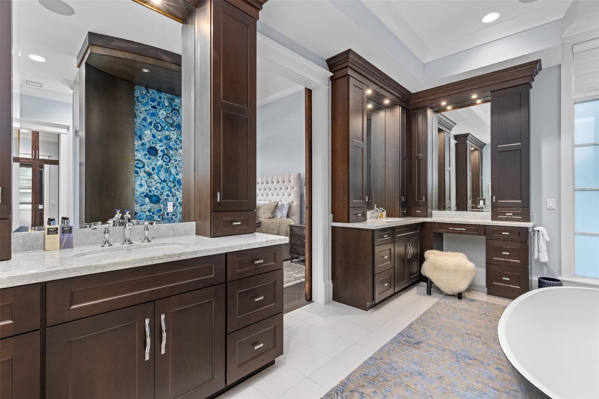 2317 Delmar Pl Fort Lauderdale, FL 33301