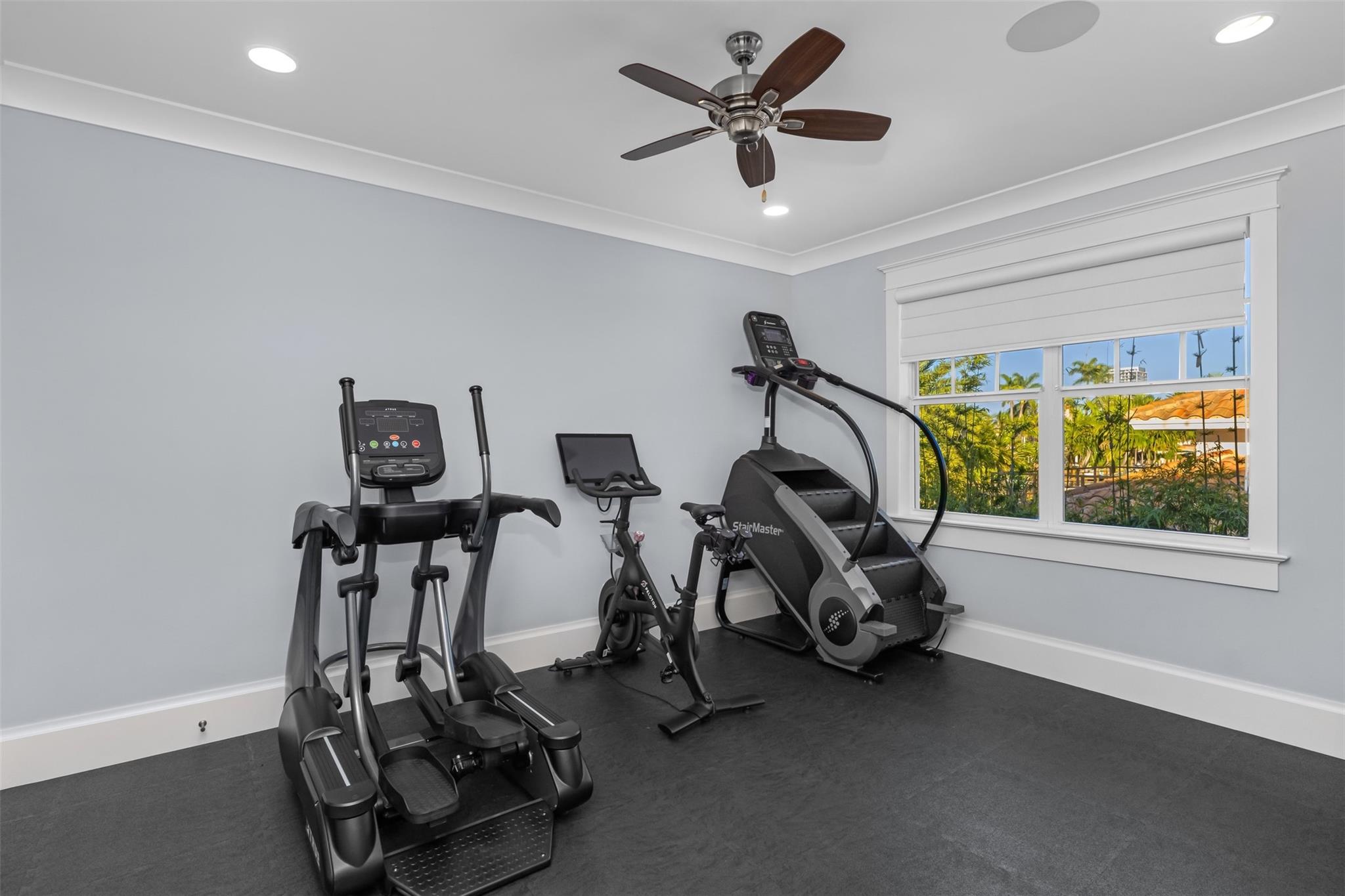 2317 Delmar Pl Fort Lauderdale, FL 33301