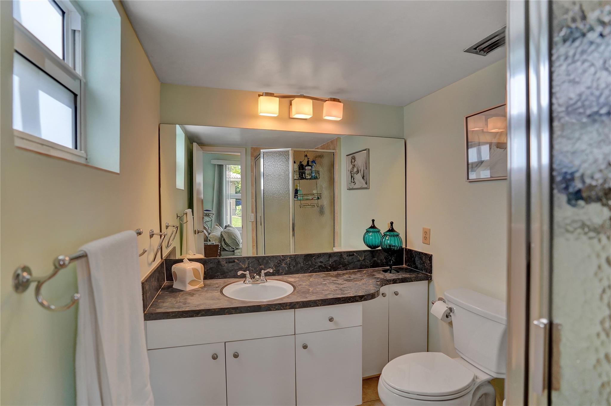 3111 NE 51st St #106C Fort Lauderdale, FL 33308