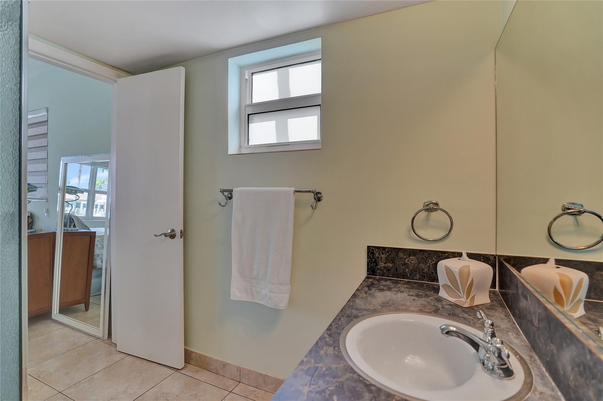 3111 NE 51st St #106C Fort Lauderdale, FL 33308